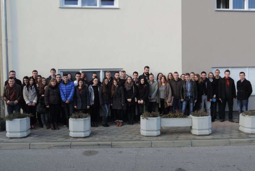Studenti iz općine Sv. Ilija u blagdanskom darivanju dobili po 350 kuna