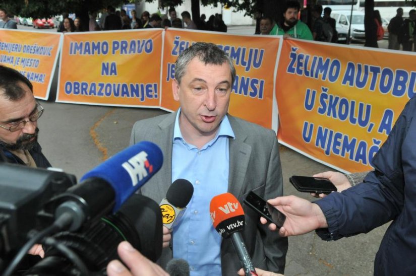Župan Štromar prosvjedovat će u Zagrebu zbog prijevoza srednjoškolaca