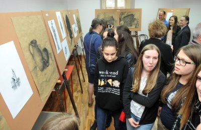FOTO: U Galeriji Klarić otvorena izložba radova polaznika Škole crtanja i slikanja