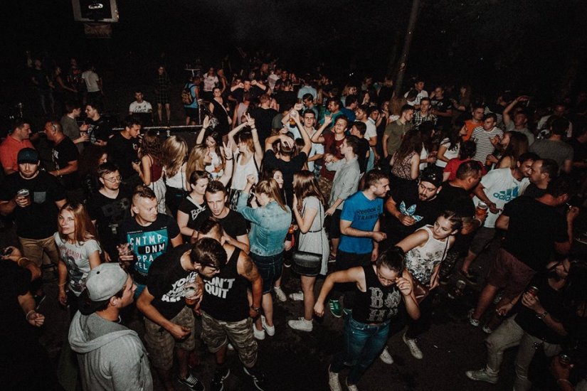 FOTO Brojni mladi zabavljali se na Shelterfestu u Cestici