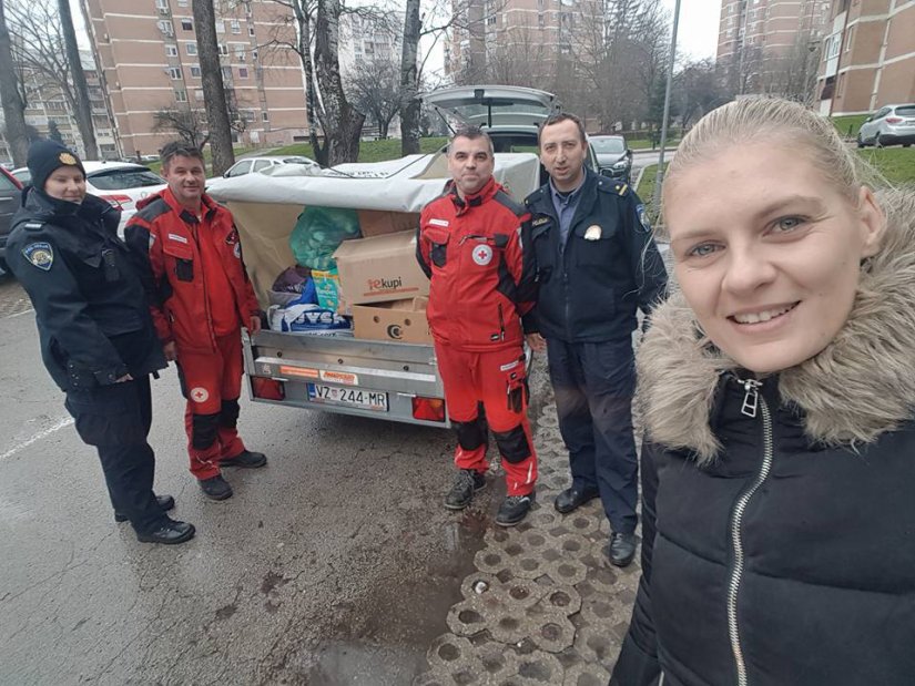 FOTO Varaždinska policajka Lana Kožar skupila donaciju za djecu: Vjerujem da to nije kraj