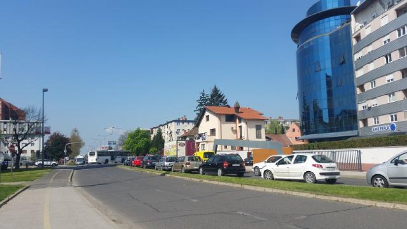 Apel iz policije: Vozači, poštujte signalizaciju na raskrižju Zagrebačke, Supilove i Krležine ul.