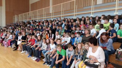 FOTO: Prvi dan nastave svečano obilježen u Osnovnoj školi Vidovec