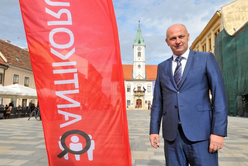 Glavni problem Republike Hrvatske i njezinih građana je opća korupcija na svim razinama, tvrdi Mislav Kolakušić