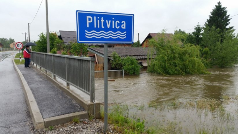 Protok na rijeci Bednji u gornjem toku i rijeci Plitivici je u opadanju