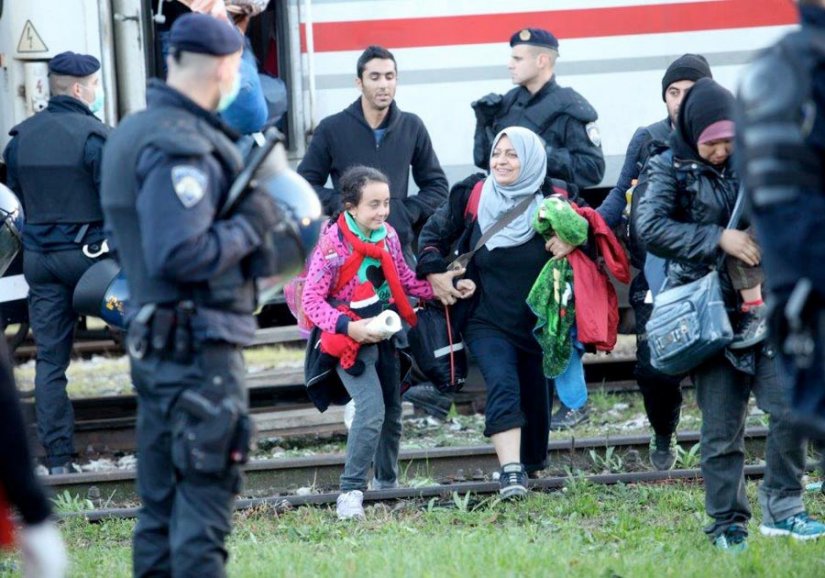 FOTO: Svih 1800 izbjeglica u sat vremena napustilo Čakovec