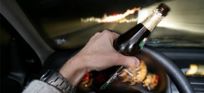 VŽ Toplice: Pijan autom sletio s ceste i udario u stupić