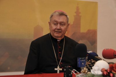 Biskup Mrzljak: Slavljenje adventa se pretvorilo u svoju suprotnost