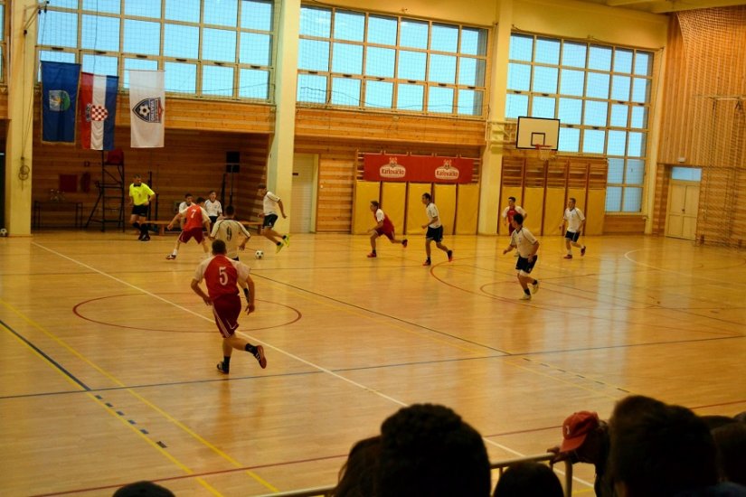 FOTO: Počelo 15. malonogometno prvenstvo Općine Cestica