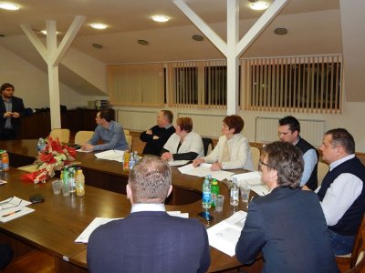 LAG Izvor: Sastanak u Trnovcu B. o sredstvima iz Programa ruralnog razvoja