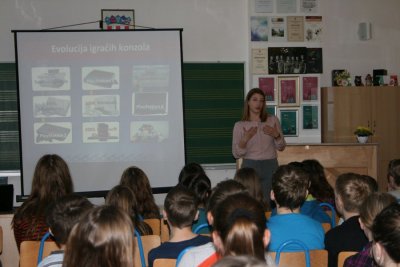 FOTO: U osnovnoj školi u Ivancu održan Medijski dan