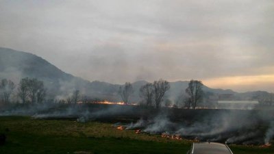 FOTO: Vatrogasci iz Bednje borili se s dva požara