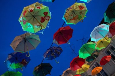 Budi kreativan, oslikaj svoj kišobran i osvoji nagradu