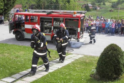 FOTO: Evakuacijske vježbe u osnovnim školama na području grada Ivanca