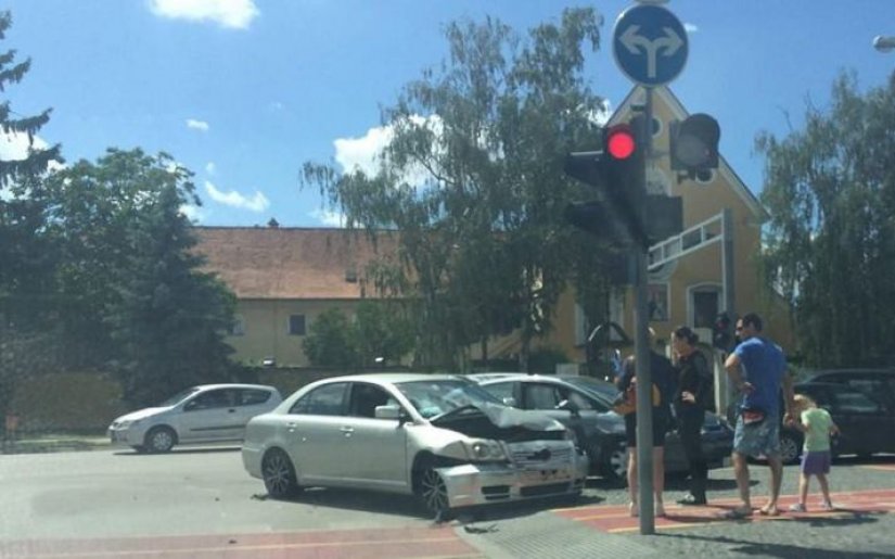 FOTO: Varaždin: Nesreća kod autobusnog kolodvora, promet otežan
