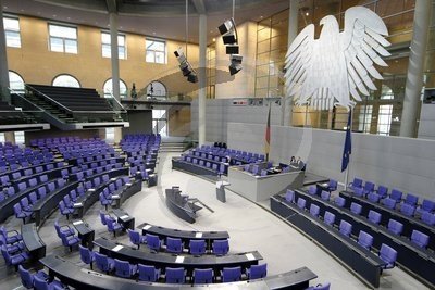 Raspisan natječaj za stipendije Njemačkog saveznog parlamenta (IPS)