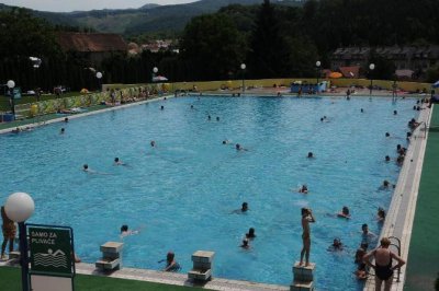 Vukovarčanin (25) krao torbice i ruksake na bazenu u V. Toplicama