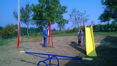 Dječje igralište u Osečkoj opremljeno uz pomoć Zaklade Vita