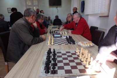 Ludbreški i preloški umirovljenici družili se uz šah i belot