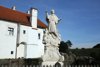 Završila obnova kipa sv. Ivana Nepomuka ispred varaždinskog Starog grada