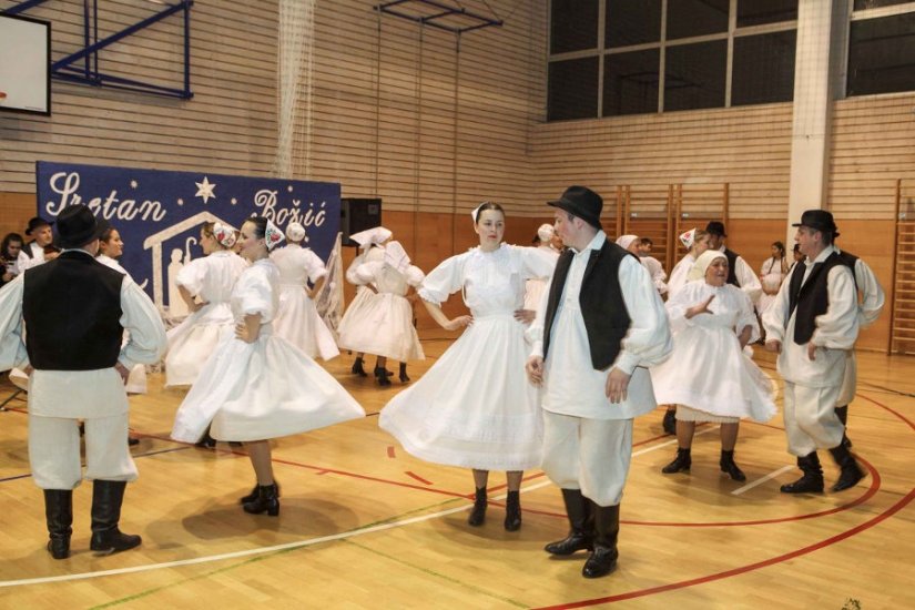 U ponedjeljak tradicionalni Božićni koncert KUD-a Salinovec