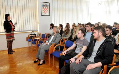 Srednjoškolci u ŽK Varaždin: Financijska pismenost nužna u svakodnevnom životu