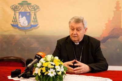 Uskrsna poruka biskupa Josipa Mrzljaka