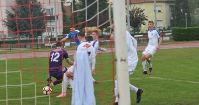 Golom Ivana Conjara u 28. minuti Varaždin je poveo protiv Osijeka 1:0