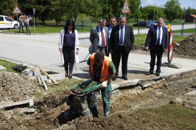 Župan, direktor Varkoma i ravnatelj ŽUC-a obišli radove u Općini Trnovec Bartolovečki