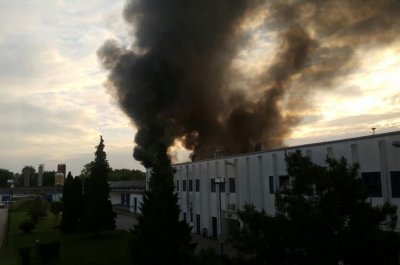 Veliki požar u istočnoj varaždinskoj industrijskoj zoni