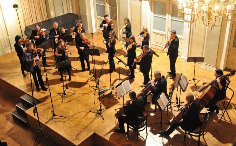 VKO izvodi Mozarta, Dešpalja i Bartoka u velikoj koncertnoj dvorani HNK u Varaždinu