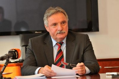Vlado Vlašić podnio ostavku na mjesto direktora Varkoma, M. Cesarec v.d.