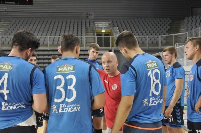Trener Dabrova Željko Čagalj sa svojom momčadi bit će večeras gost kod Metalca