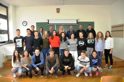 Učenici Druge gimnazije Varaždin koji će od 2. do 9. svibnja 2018. godine predstavljati Hrvatsku u Maroko na Gimnazijadi