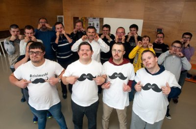 Učenici i profesori Centra Tomislav Špoljar i ove godine dali &quot;brkati&quot; doprinos akciji Movember