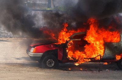 Na parkiralištu u Varaždinskim Toplicama zapalio se automobil