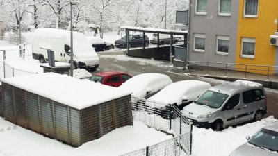 Ne zaboravite očistiti snijeg s vozila, u suprotnom slijedi kazna od 700 kuna