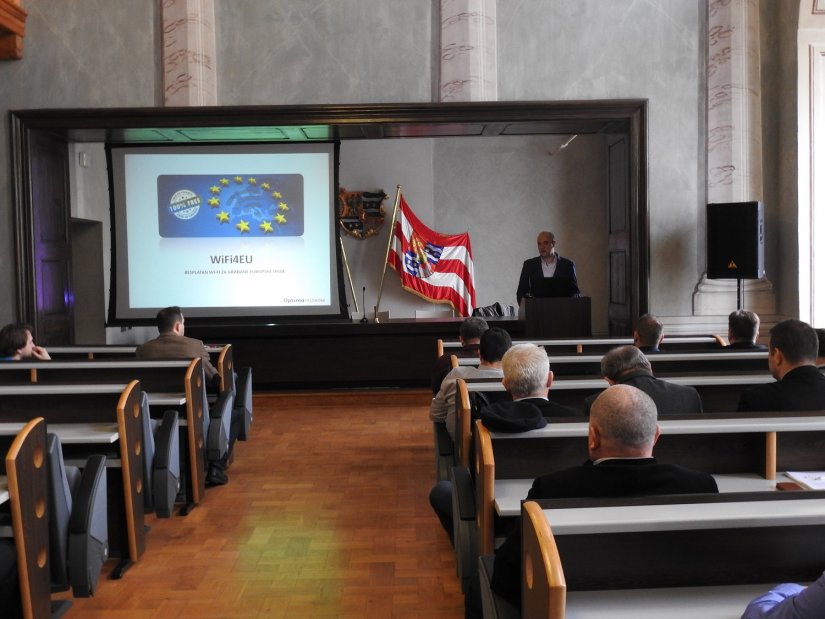 U Županijskoj palači prezentiran EU projekt besplatnog bežičnog pristupa internetu na javnim mjestima