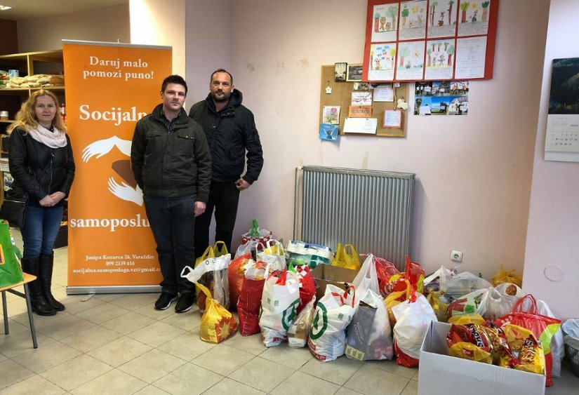 Podružnica HNS-a Petrijanec prikupila donacije za Socijalnu samoposlugu &quot;Kruh sv. Antuna&quot;
