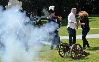 FOTO Pucanje iz topa na Starom gradu subotom novi &quot;posao&quot; purgera