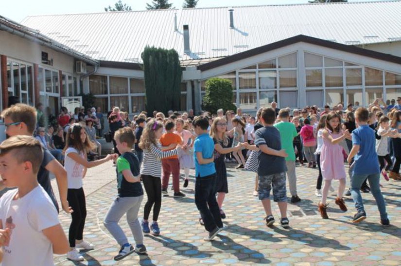 FOTO: VI. osnovna škola Varaždin obilježila šesti po redu Dan kulture
