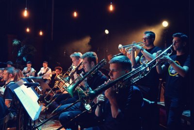 Koncert učenika Glazbene škole i nuSynergetic Orchestra na Franjevačkom trgu