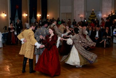 Bajkoviti Božićni bal u dvorcu Klenovnik okupio 120 uzvanika