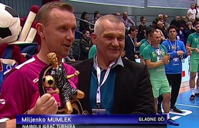Miljenko Mumlek primio je i priznanje za najboljeg igrača veteranskog dijela turnira Kutije šibica