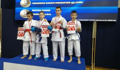 Mateo Foder (desno) ostvario je najveći uspjeh od članova Karate kluba Ivanec