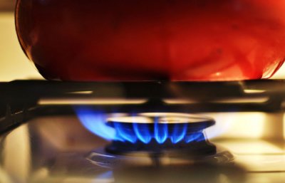 Opasno kuhanje: Zapalila se tavica pa požar gasili vatrogasci DVD-a Novi Marof