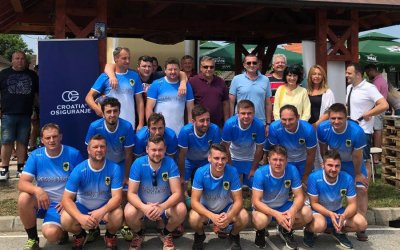 Na odbojkaškom turniru u Preknu nastupilo 10 ekipa, domaćoj ekipi Općina Vidovec donirala dresove