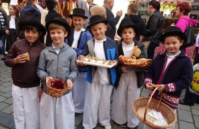 Dani kruha sve bliže: učenici već smišljaju delicije s kojima će se predstaviti na Franjevačkom trgu