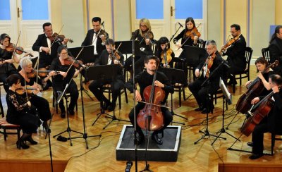 Počinje nova sezona Varaždinskog komornog orkestra uz soliste Ivanu Lazar i Sretena Krstića
