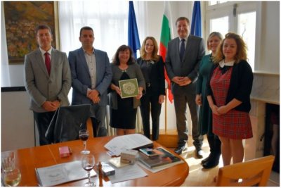 Organizatori Međunarodnog festivala čipke se sastali s veleposlanicom Bugarske